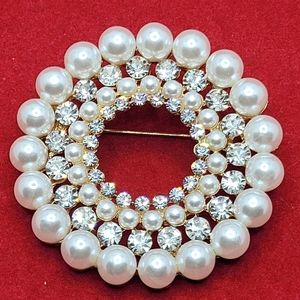 Wreath style Beats and stone work Brooch pin .